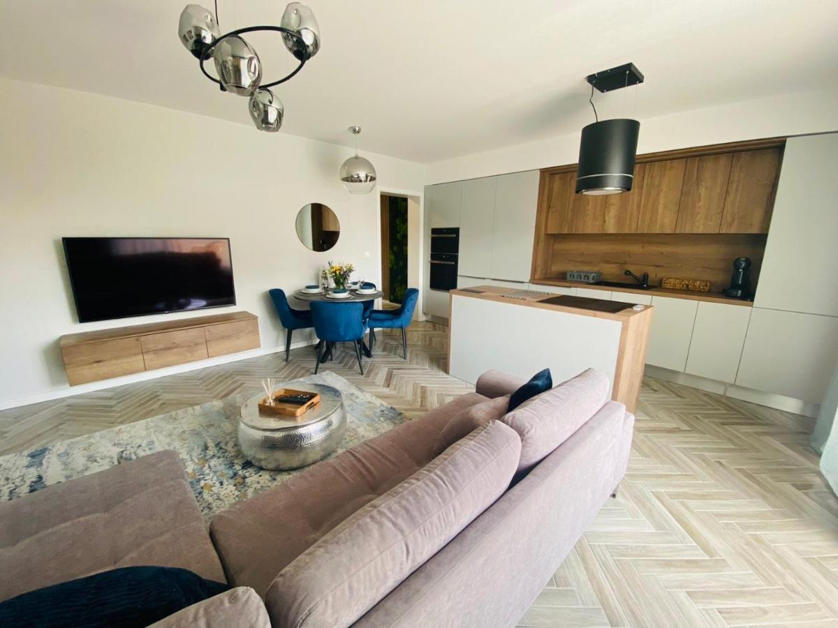Apartment Gradus Dunajska Streda Ngoại thất bức ảnh